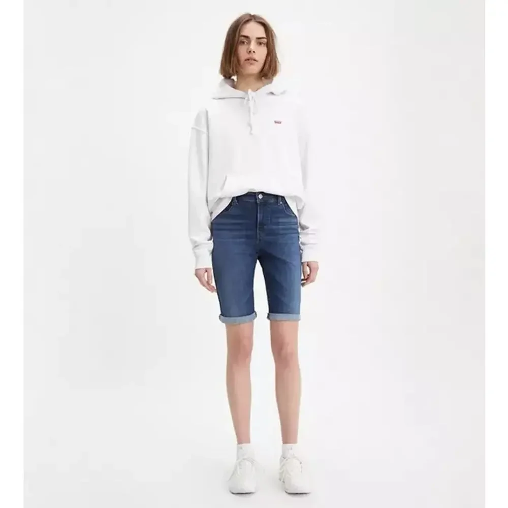Levi's Women 31 Dark Indigo Moon Blue Denim Bermuda Shorts Cotton Blend DK23